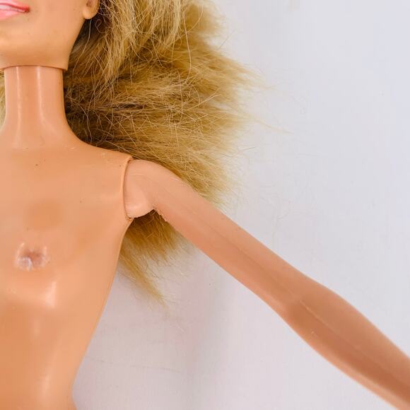 Barbie Doll Vintage 1999 Mattel 12 Inch Blonde Blue Eyes Nude Articulating Limbs - Picture 5 of 9